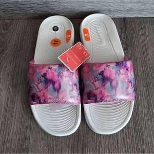 NEW Women's Victori One Slide Sandal Size 11